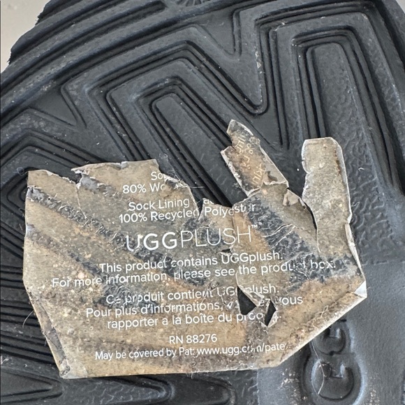 UGG Black Baby Infant Cozy Shearling Boots Casual Winter Booties Size 6 - Picture 10 of 10